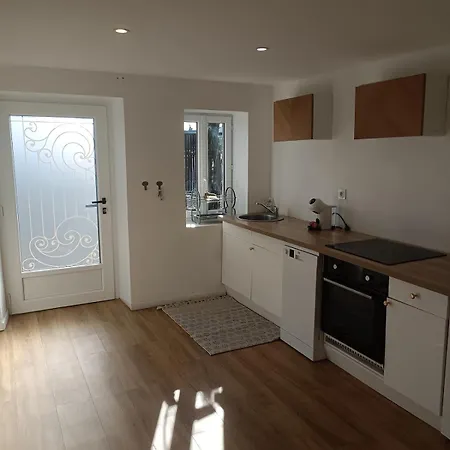 La Maison De Juliette Maison Entière Avec Garage Et Terrain