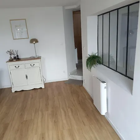 Hébergement de vacances La Maison De Juliette Maison Entière Avec Garage Et Terrain *