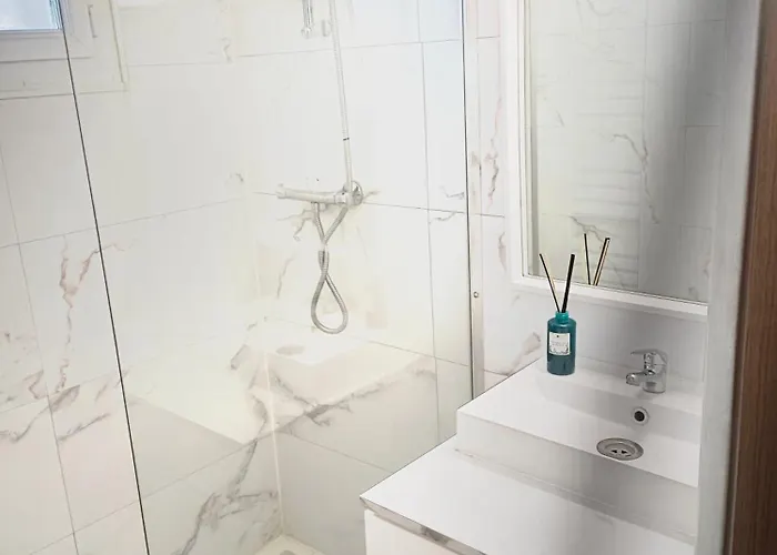 La Maison De Juliette Maison Entiere Avec Garage Et Terrain Сasa de vacaciones Condé-sur-Sarthe